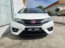 (HOT BUY) 2014 Honda Jazz 1.5 V Hatchback