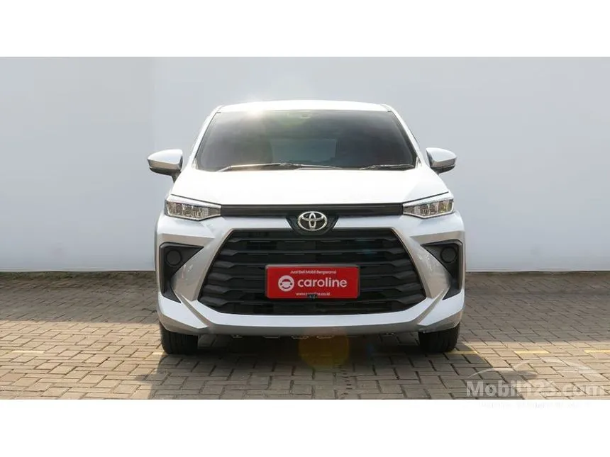Jual Mobil Toyota Avanza 2023 E 1.3 di Banten Manual MPV Silver Rp 185.000.000
