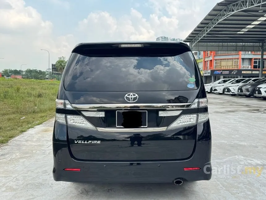 2012 Toyota Vellfire Z MPV