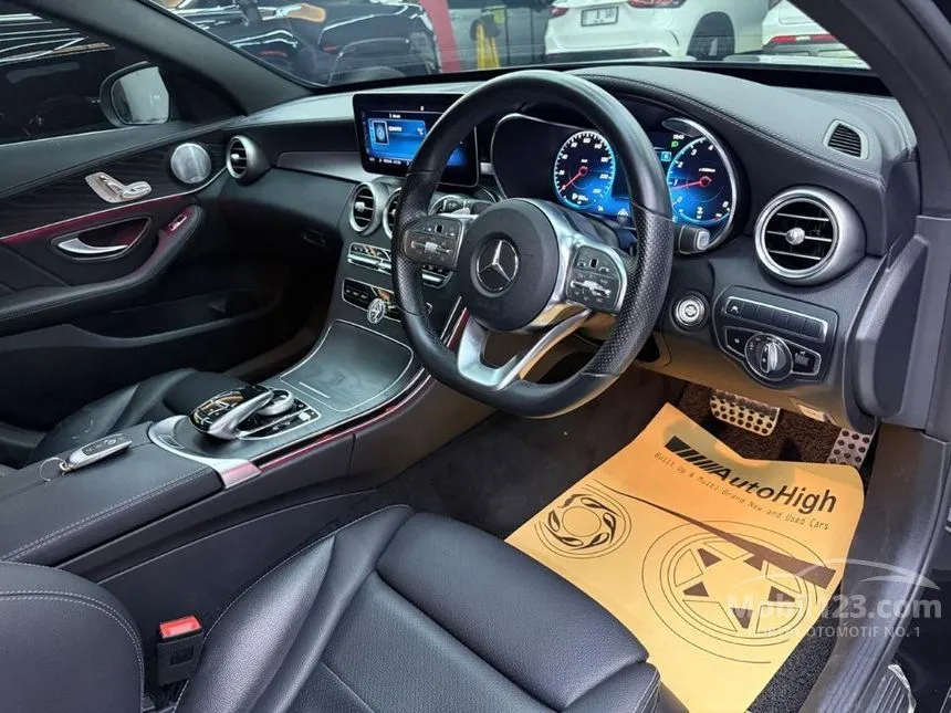 2020 Mercedes-Benz C300 AMG Line Sedan