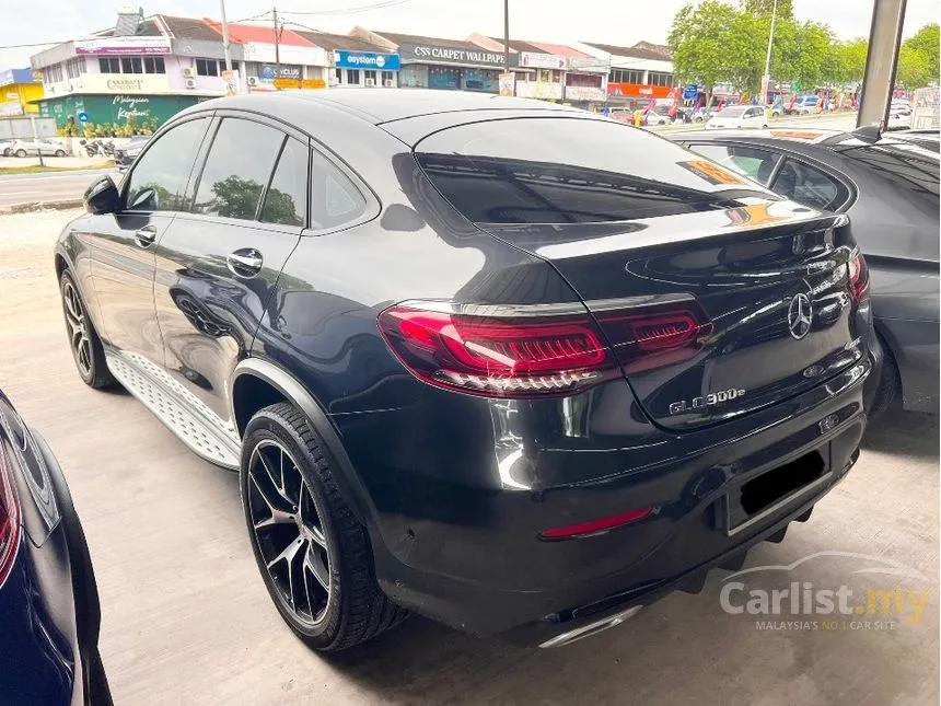 2022 Mercedes-Benz GLC300e 4MATIC Coupe