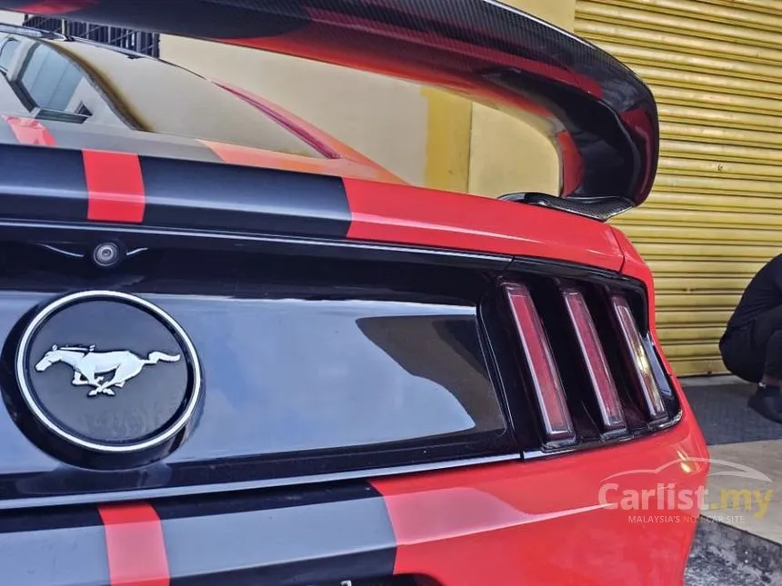 2017 Ford MUSTANG EcoBoost Coupe