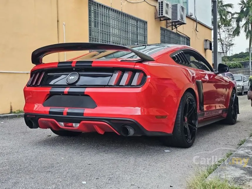2017 Ford MUSTANG EcoBoost Coupe