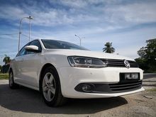 2011 Volkswagen Jetta 1.4 TSI (A) FREE IPHONE