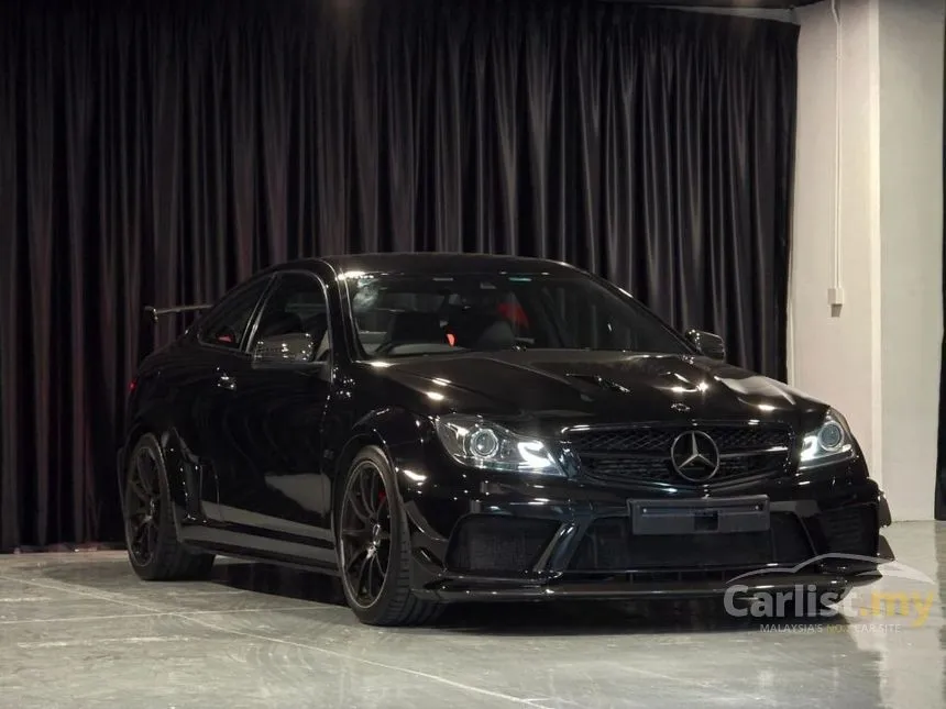 2012 Mercedes-Benz AMG C63 Coupe