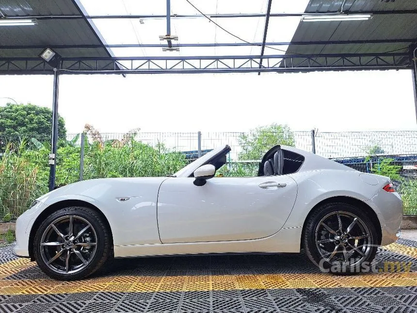2005 Mazda Roadster Coupe