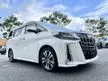 Recon 2020 Toyota ALPHARD 2.5 SC SUNROOF EDITION UNREG