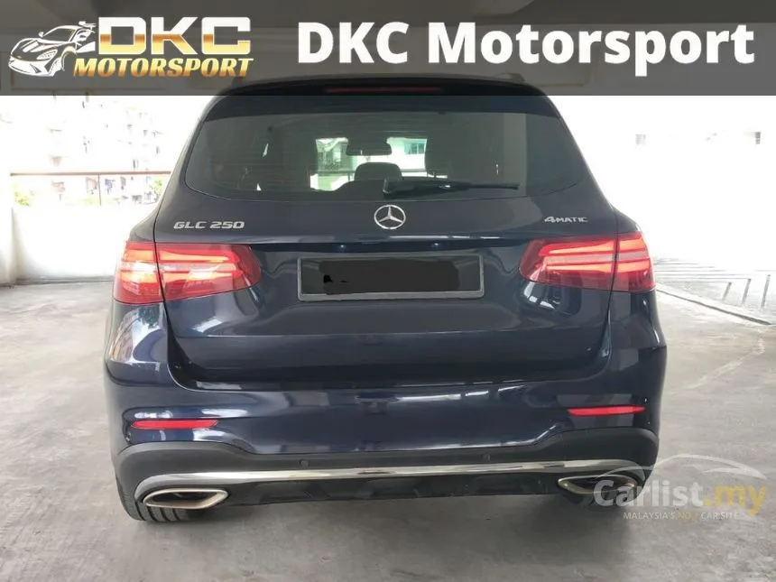 2017 Mercedes-Benz GLC250 4MATIC AMG Line SUV