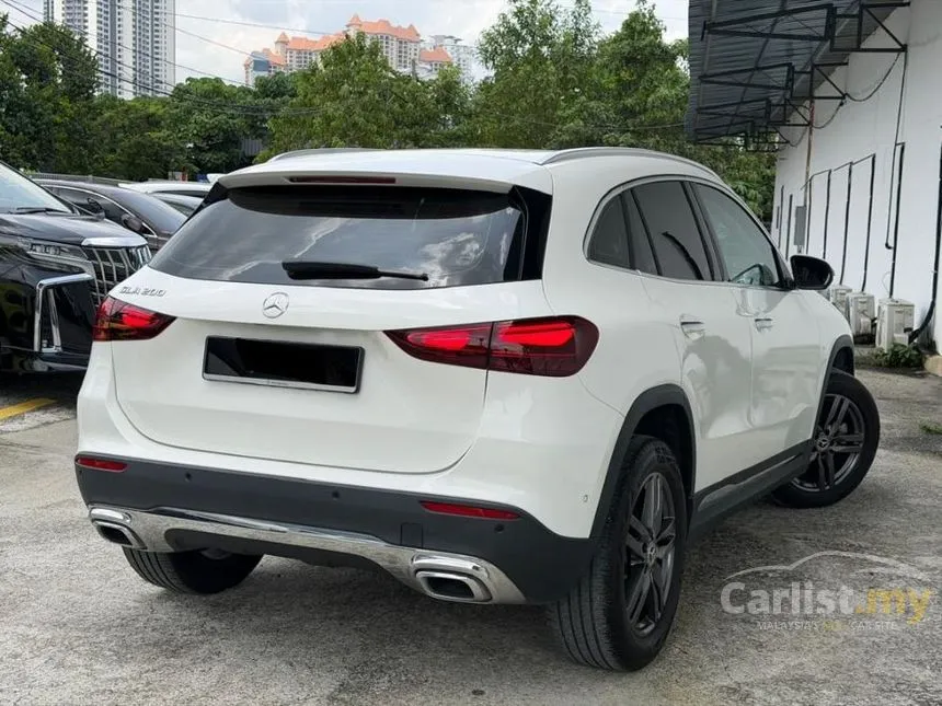 2024 Mercedes-Benz GLA200 Progressive Line SUV