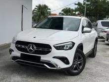 2024 Mercedes-Benz GLA200 1.3 Progressive Line SUV FULL SERVICE 24K MILEAGE UNDER WARRANTY ORIGINAL PAINT