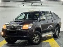 2015 Toyota Hilux 2.5 G VNT Dual Cab Pickup  // 1 OWNER // DIRECT OWNER SELL // TIP TOP CONDITION