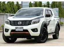2020 Nissan NP 300 Navara 2.5 Double Cab Calibre EL Black Edition Pickup