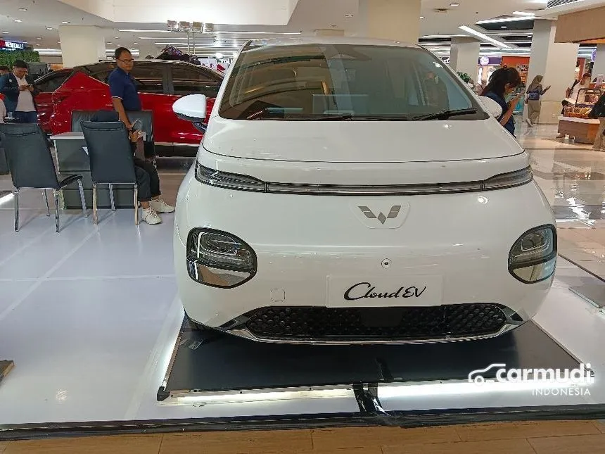 2024 Wuling Cloud EV EV Hatchback