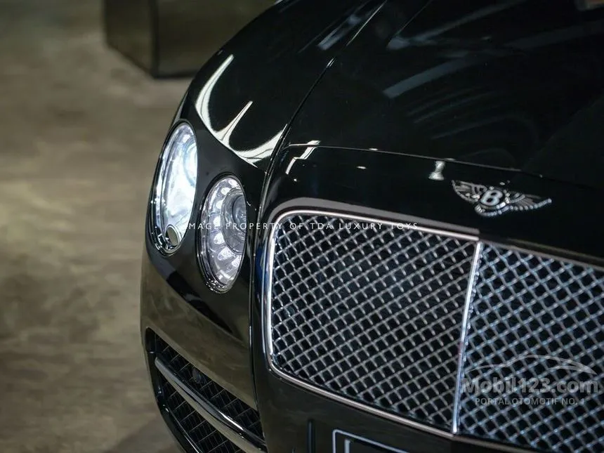 2014 Bentley Flying Spur W12 Sedan