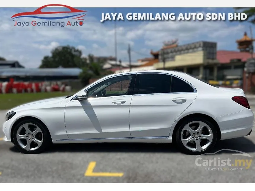 2016 Mercedes-Benz C200 Avantgarde Sedan