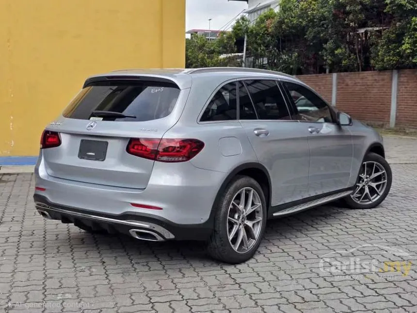 2022 Mercedes-Benz GLC300 4MATIC AMG Line SUV