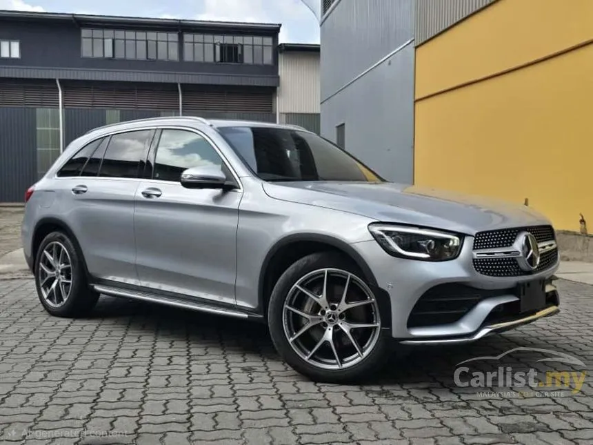 2022 Mercedes-Benz GLC300 4MATIC AMG Line SUV