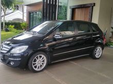 2010 Mercedes-Benz B180 1.7 Hatchback