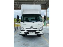 New HINO XZC740L 19.5 Feet Truck