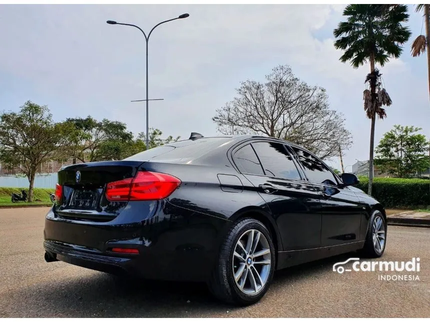 2017 BMW 320i Sport Sedan