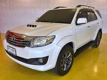 2012 Toyota Fortuner 3.0 (ปี 12-15) V SUV AT