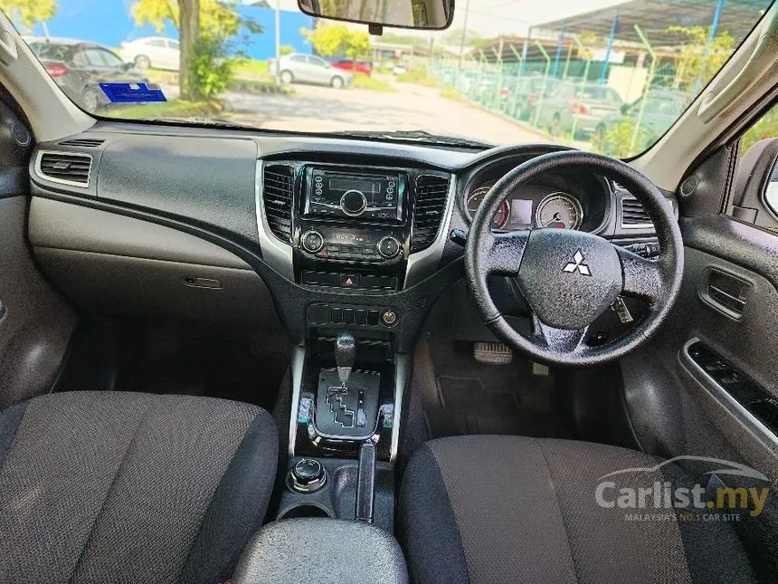 2017 Mitsubishi Triton VGT Dual Cab Pickup Truck