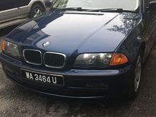 2000 BMW 328i 2.8 Sedan