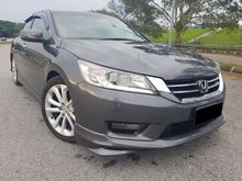 Honda Accord 2.4 (A) i-VTEC EARTH DREAMS ENGINE POWER SEAT / LEATHER SEAT / REVERSE CAMERA / PADDEL SHIFT