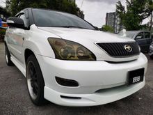 2005 Toyota Harrier 2.4 G Premium (A) SPECIAL NUMBER (WXX 1888) - SUNROOF - MEMORY STEERING - ELECTRIC ADJUSTABLE SEAT - ORIGINAL PAINT - PERFACT