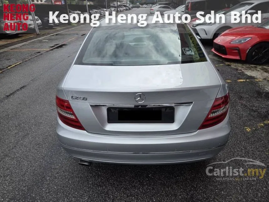 2011 Mercedes-Benz C250 Avantgarde CGI Sedan