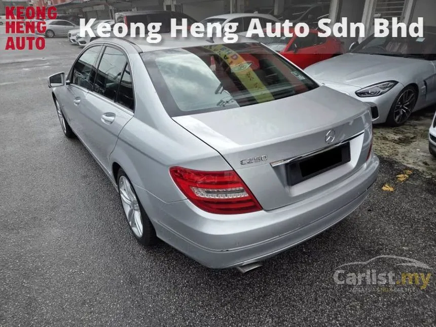 2011 Mercedes-Benz C250 Avantgarde CGI Sedan