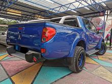 Mitsubishi TRITON 2.5 D TURBO (A) 4WD TIPTOP WRRANTY