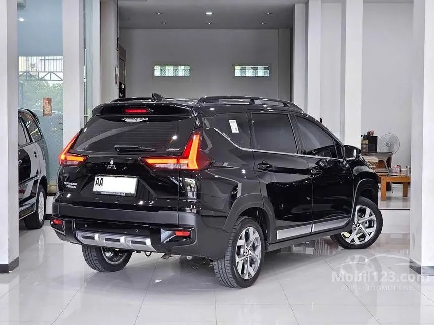 2025 Mitsubishi Xpander Cross Premium MPV