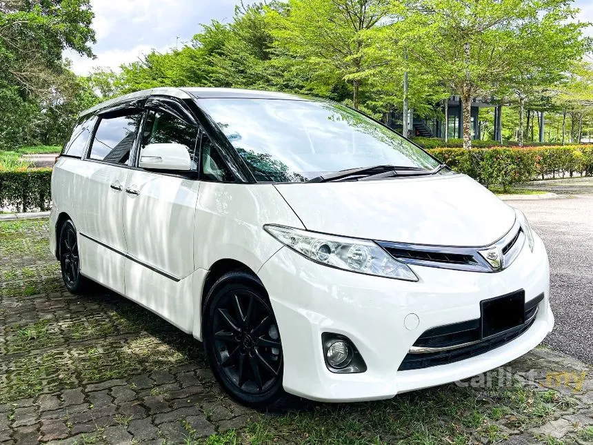 2013 Toyota Estima Aeras MPV