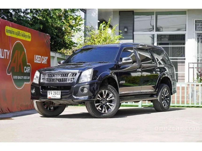 2011 Isuzu MU-7 CHOIZ SUV