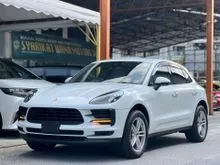 SPORT CHRONO PACK - 2021 Porsche Macan 2.0 SUV