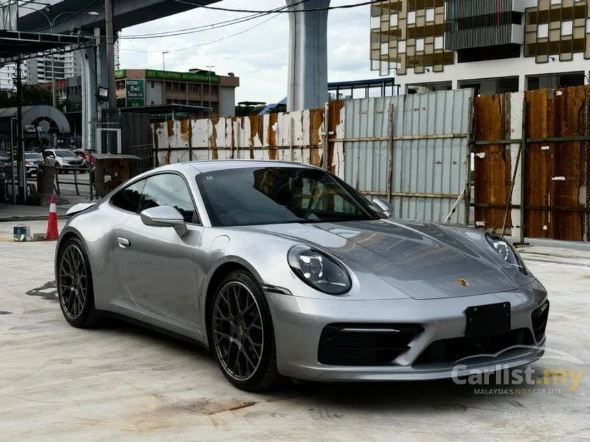 2022 Porsche 911 Carrera 4S Coupe