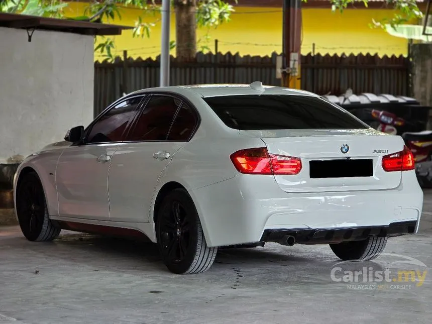 2014 BMW 320i Sport Line Sedan