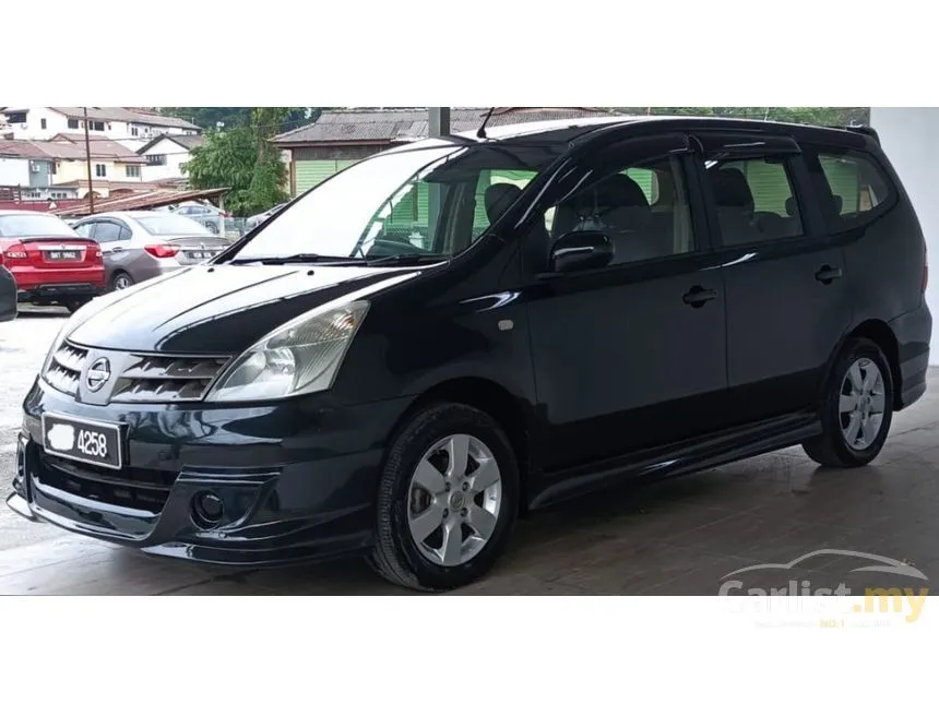 2011 Nissan Grand Livina Luxury MPV