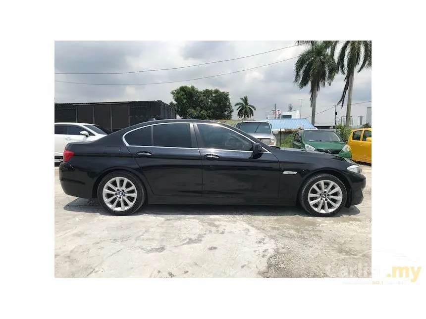 2010 BMW 523i Sedan