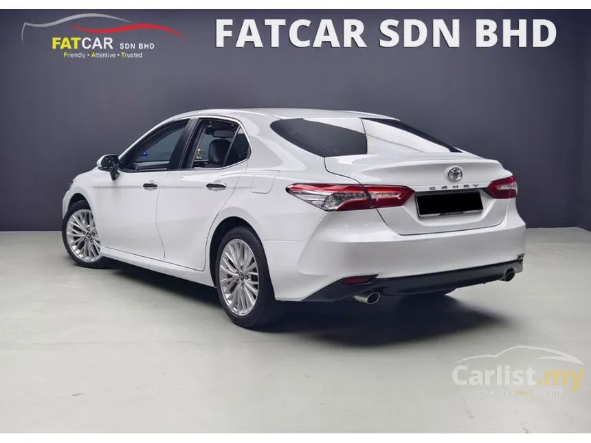 2019 Toyota Camry V Sedan
