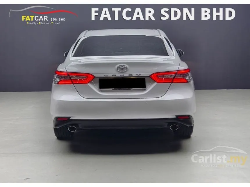 2019 Toyota Camry V Sedan