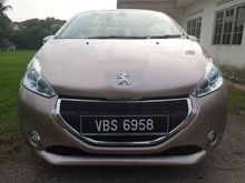 (TRUE YR MADE 2013) Peugeot 208 1.6 Hatchback WARRANTY PROVIDED WITH LOW MILEAGE