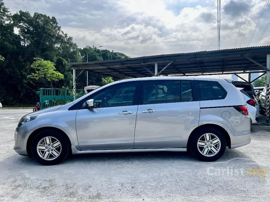 2013 Mazda 8 MPV