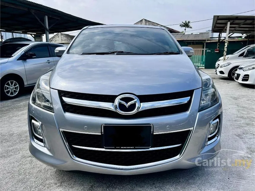 2013 Mazda 8 MPV