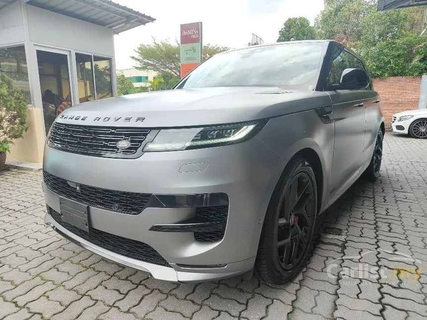 2023 Land Rover Defender 110 D300 SUV