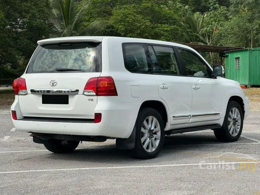 2012 Toyota Land Cruiser URJ202 SUV