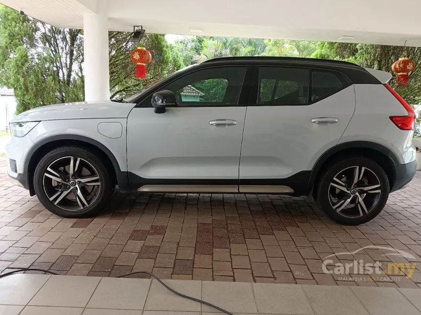 2021 Volvo XC40 Recharge T5 R-Design SUV