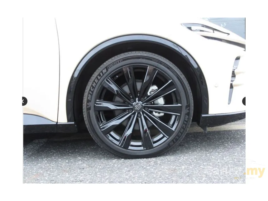 2023 Toyota Crown Sport Z PHEV SUV