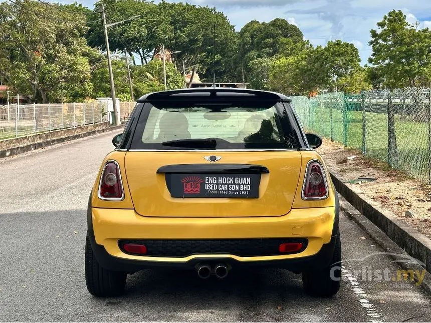 2009 MINI Cooper Hatchback